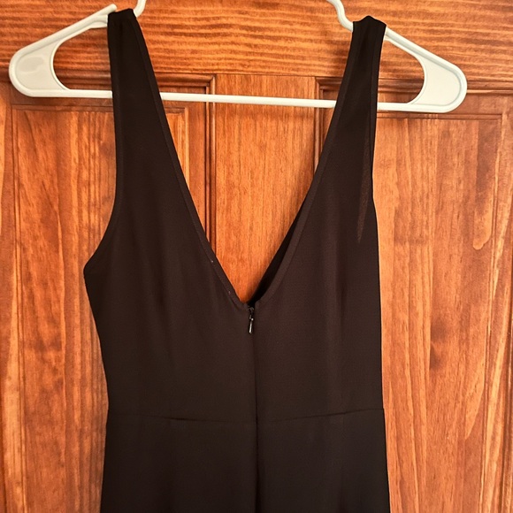 ASOS DESIGN Black Cut Out Knot Front Midi Dress - Picture 6 of 8